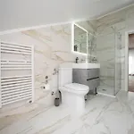 Luxury Klara Bed & Breakfast