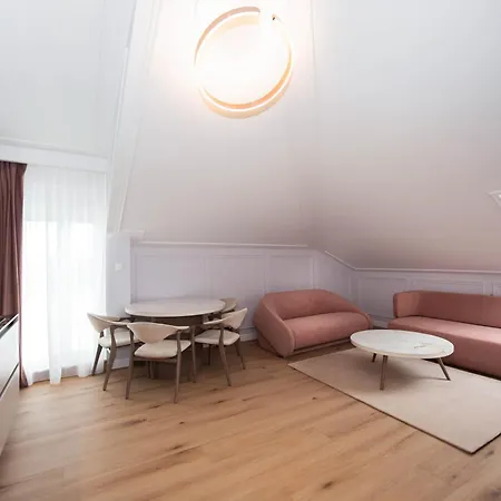 Luxury Apartments Villa Klara 5*