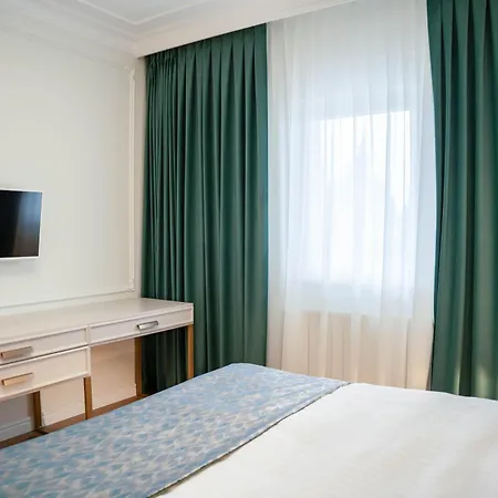Luxury Apartments Villa Klara Bed & Breakfast 5*