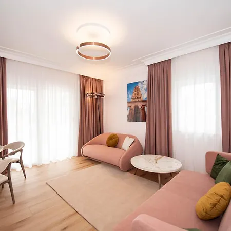 Bed & Breakfast Luxury Apartments Villa Klara 5*