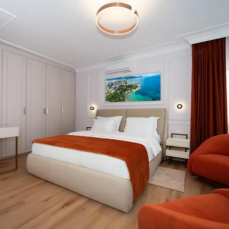 Bed & Breakfast Luxury Apartments Villa Klara