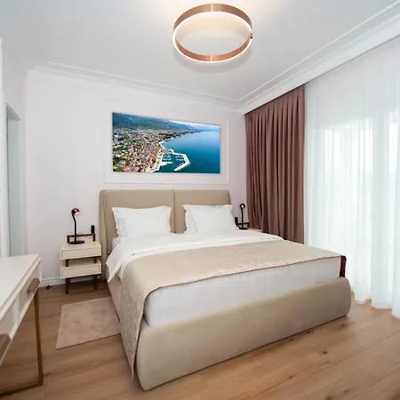 Luxury Apartments Villa Klara 5*