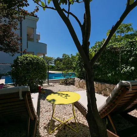 Luxury Apartments Villa Klara Bed & Breakfast