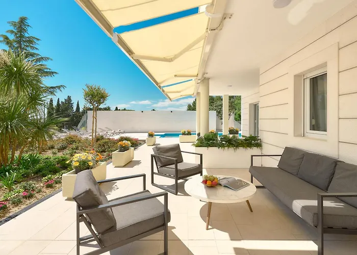 Luxury Klara לינה וארוחת בוקר 5*