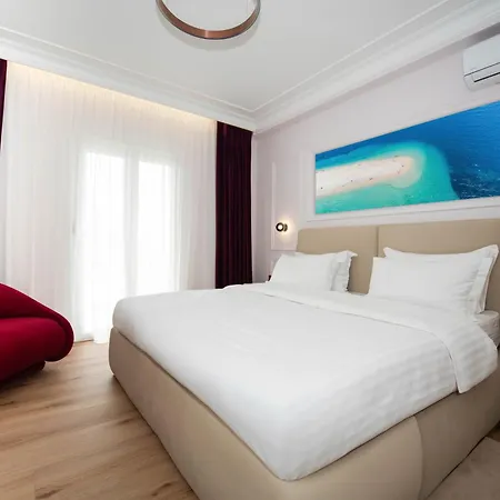 فندق مبيت وإفطار كلارا الفاخرة 5*