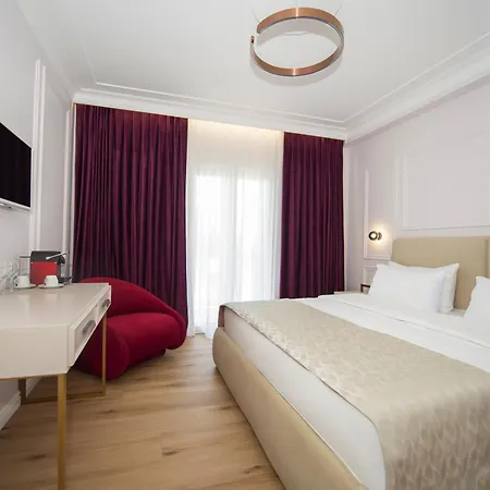 كلارا الفاخرة فندق مبيت وإفطار 5*